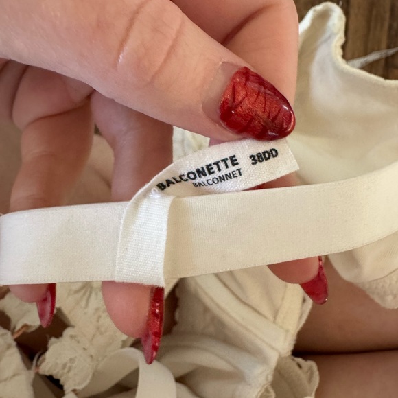 Aerie White/Cream Floral Lace Bra - Picture 7 of 7